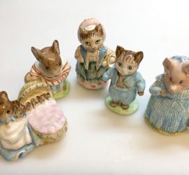 ピーターラビットのアンティーク陶器フィギュア