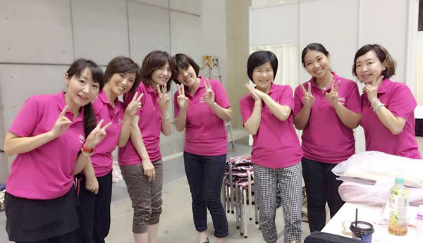 癒しフェアスタッフ