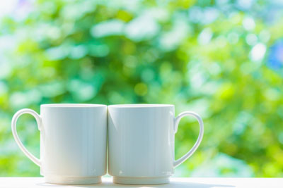 2つのマグカップ