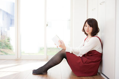 大きなガラス窓の部屋